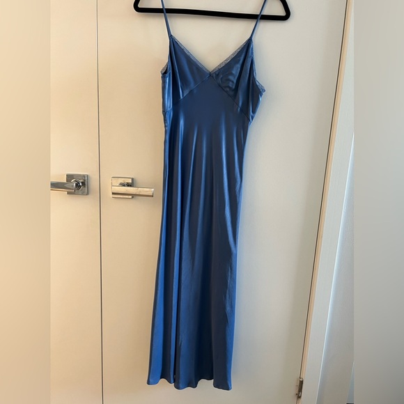 NWOT ZARA Blue Satin Slip Dress with Lace Trimming (XS) - Picture 2 of 5
